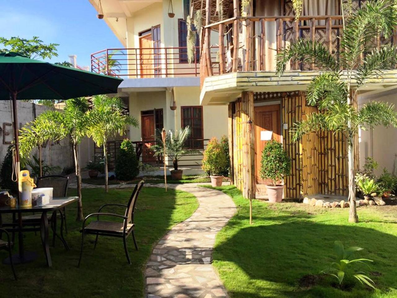 Bamboo Garden Boutique Hotel Tacloban Exterior foto